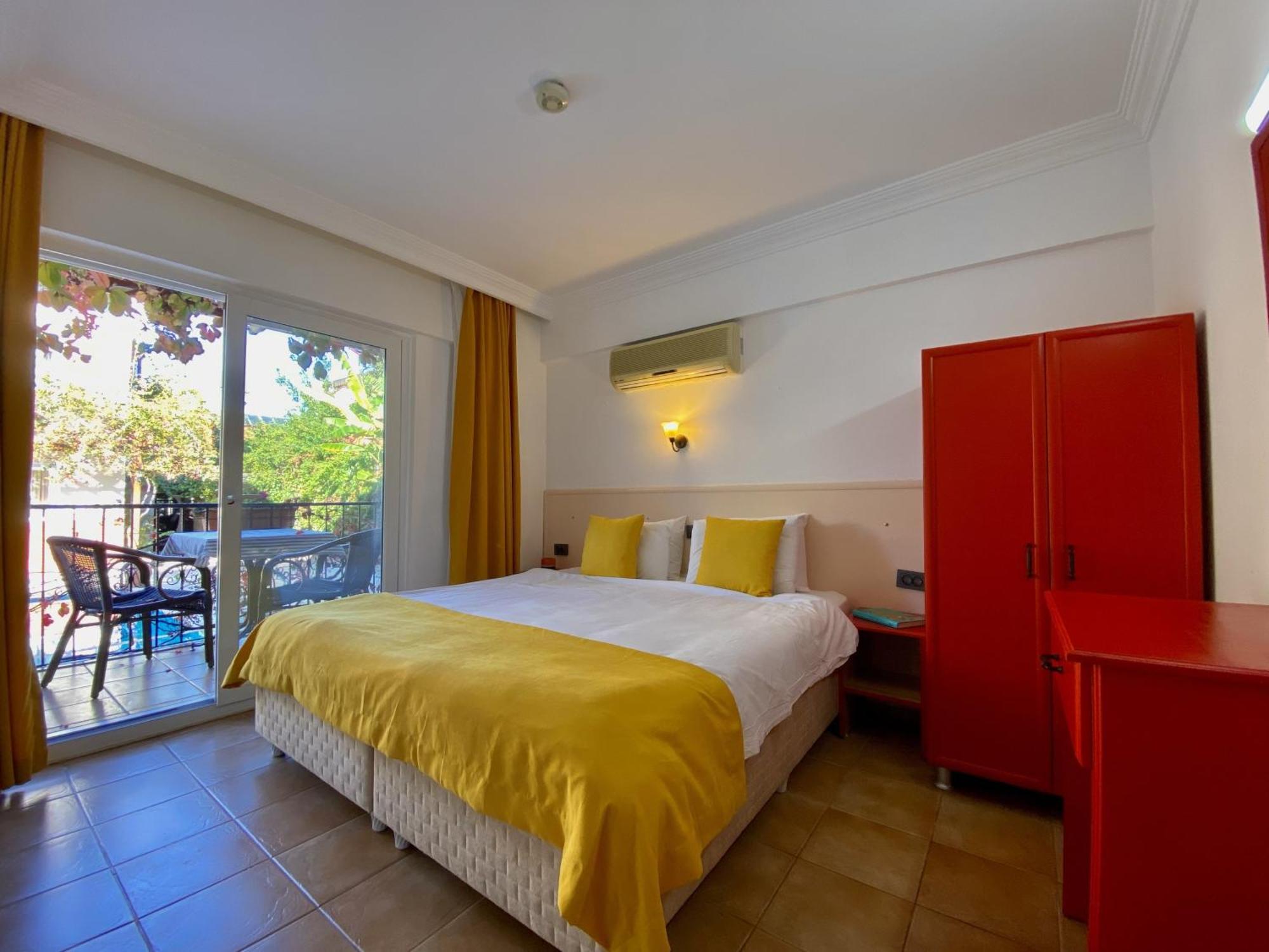 Ten Apart Hotel Fethiye Zimmer foto