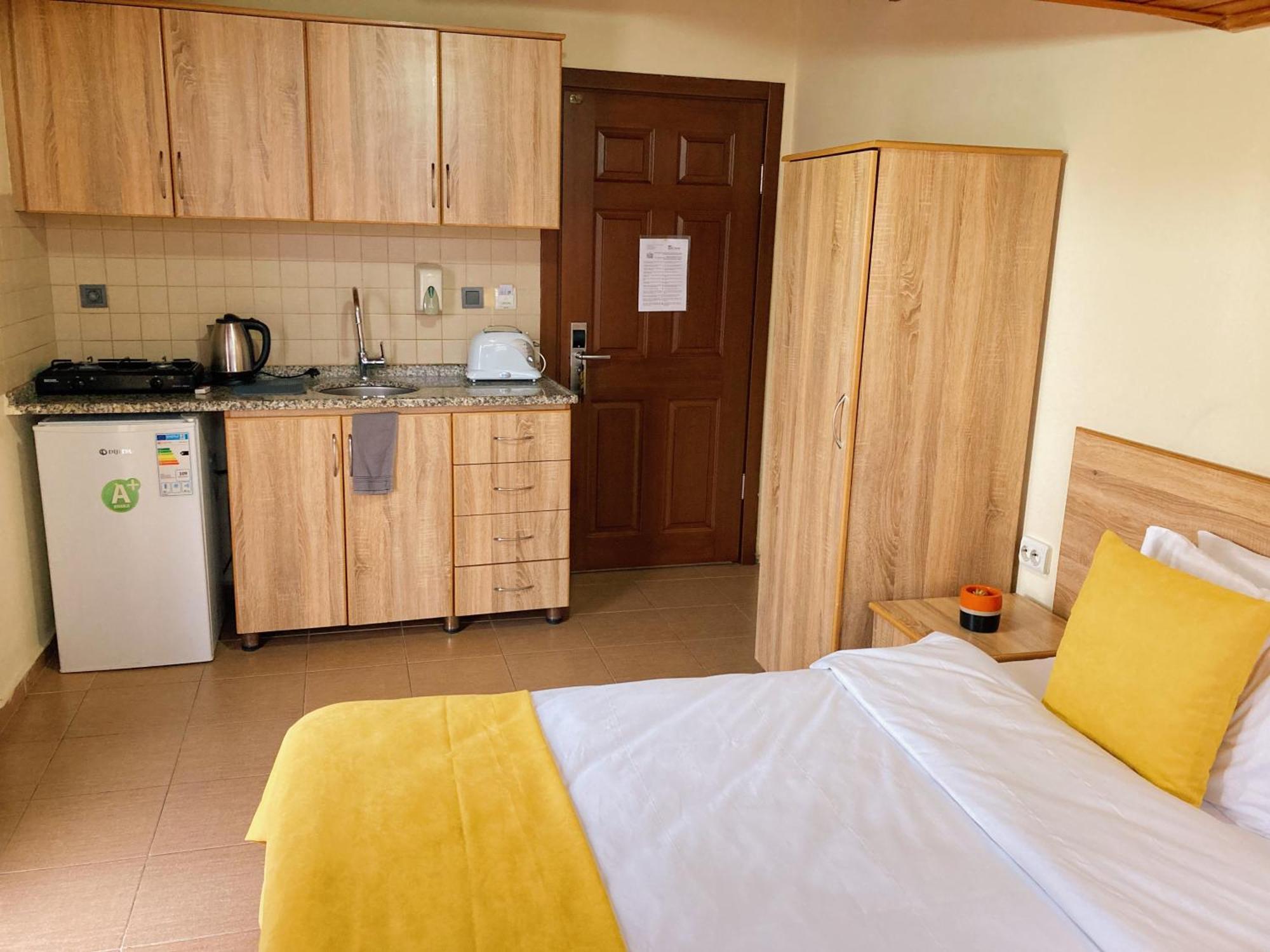 Ten Apart Hotel Fethiye Zimmer foto