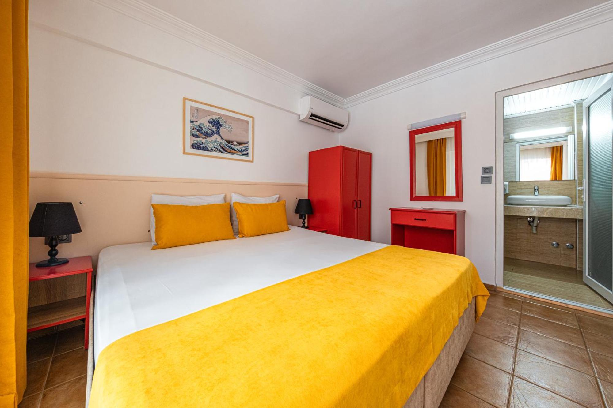 Ten Apart Hotel Fethiye Zimmer foto