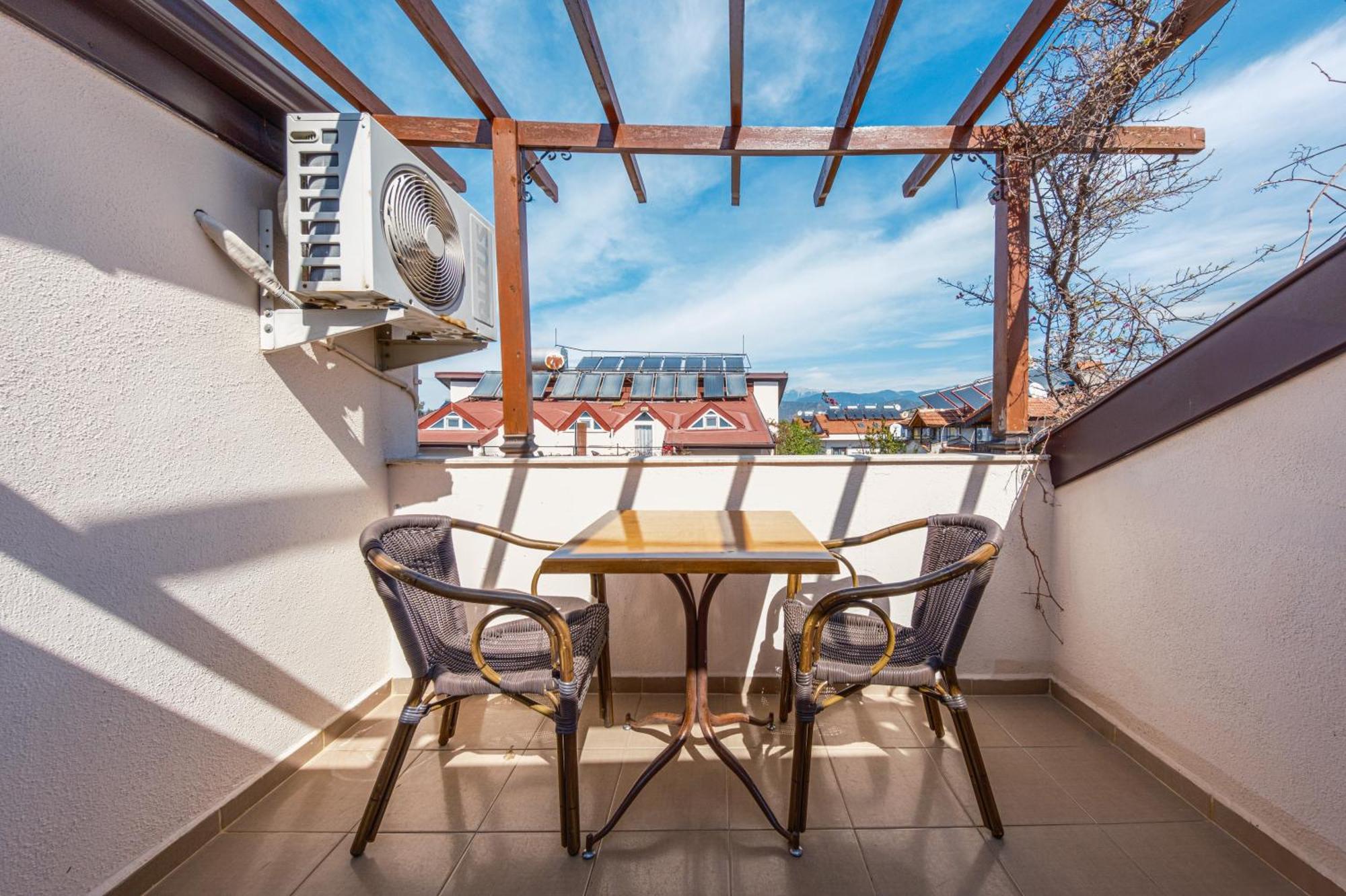 Ten Apart Hotel Fethiye Exterior foto